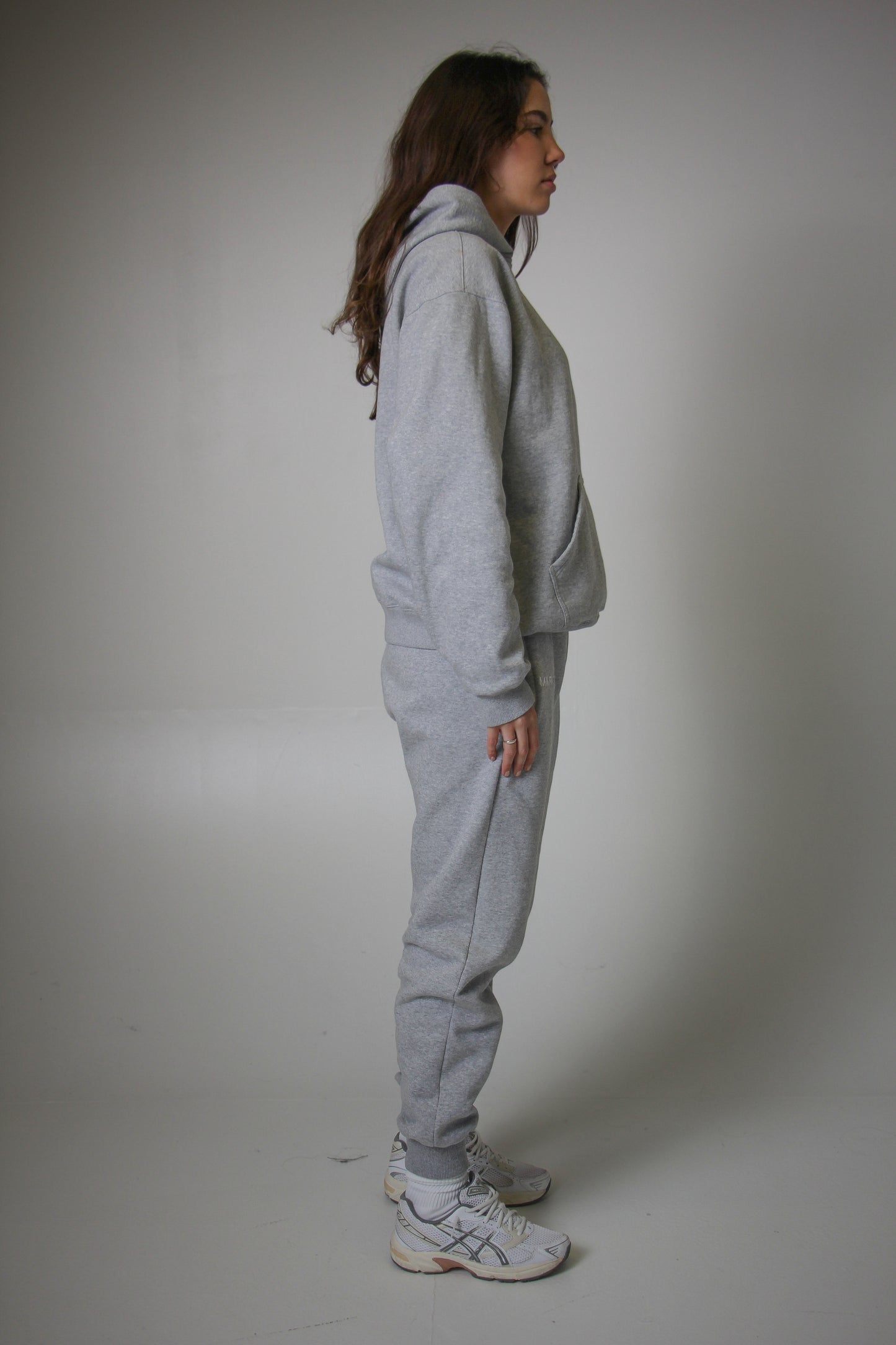 MNRV | TRACKSUIT | GREY