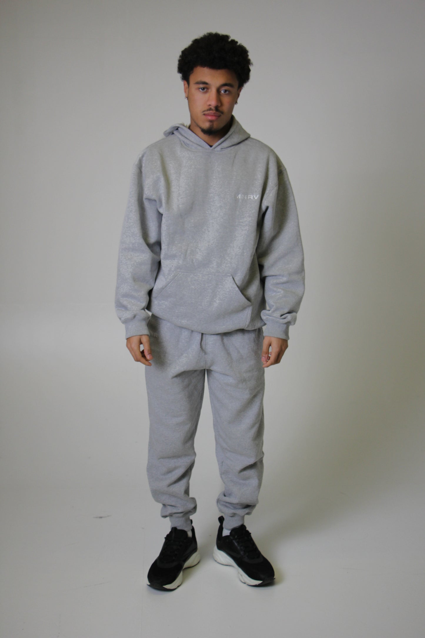 MNRV | TRACKSUIT | GREY