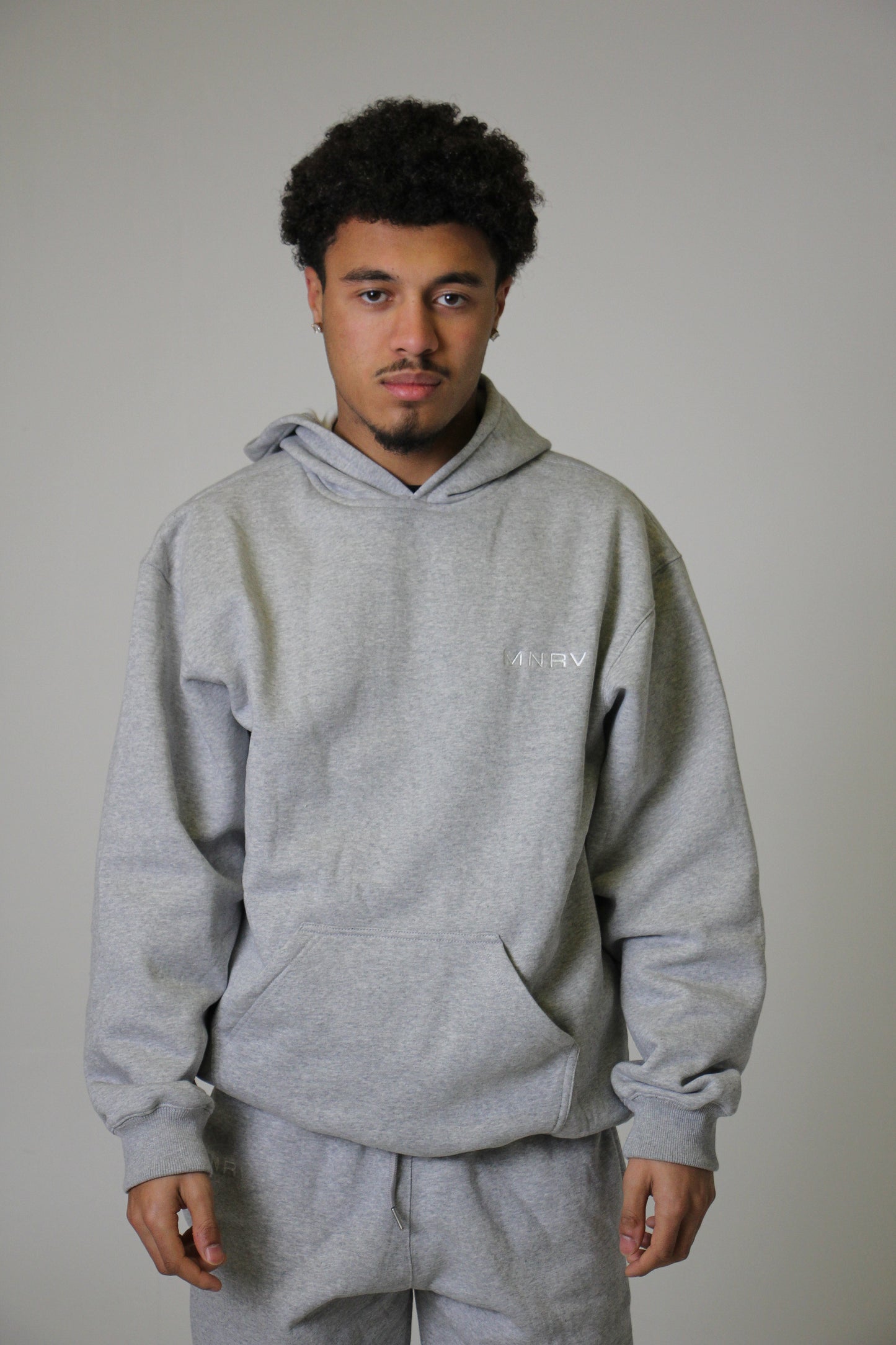 MNRV | HOODIE | GREY
