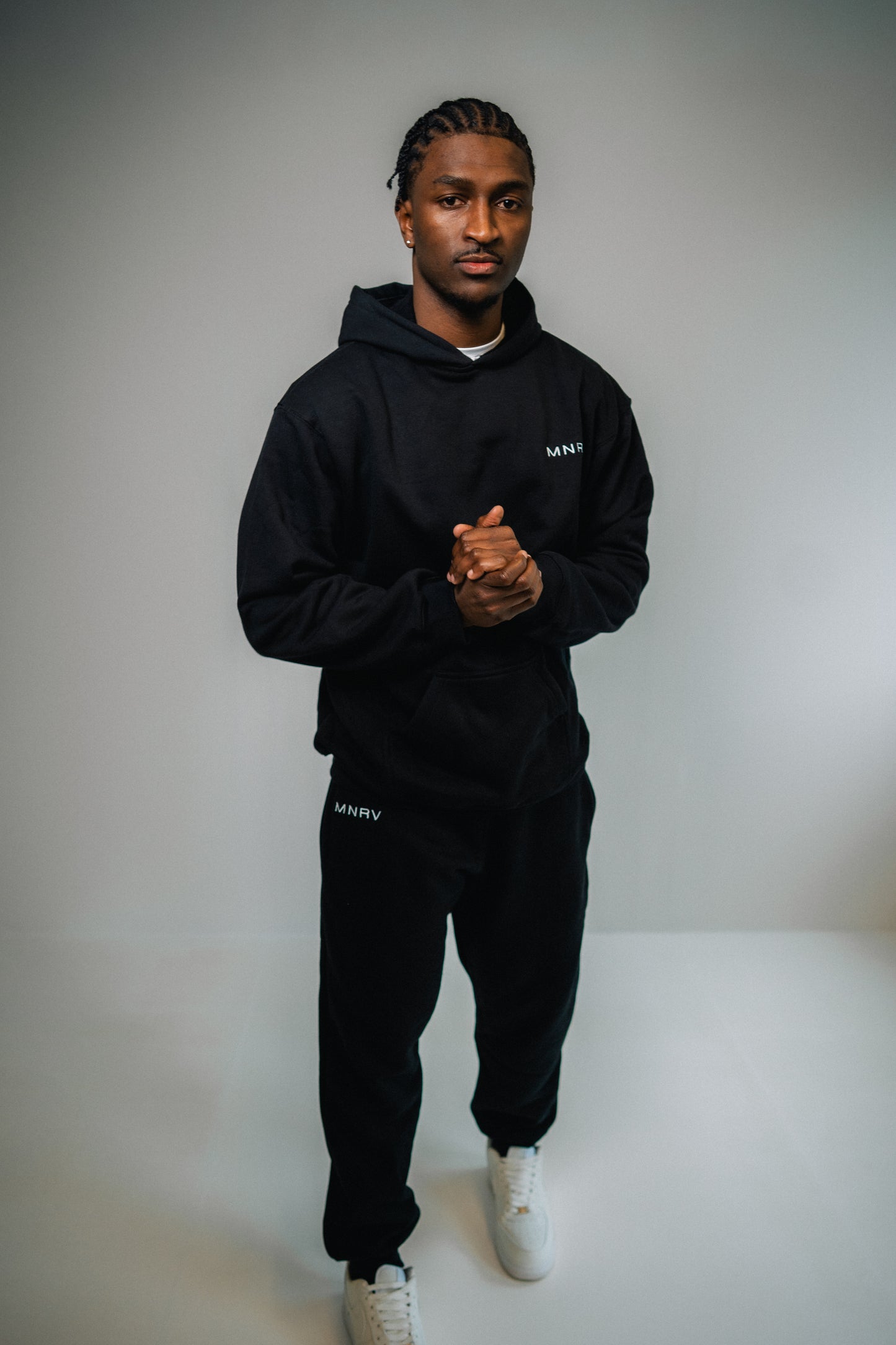 MNRV | TRACKSUIT | BLACK