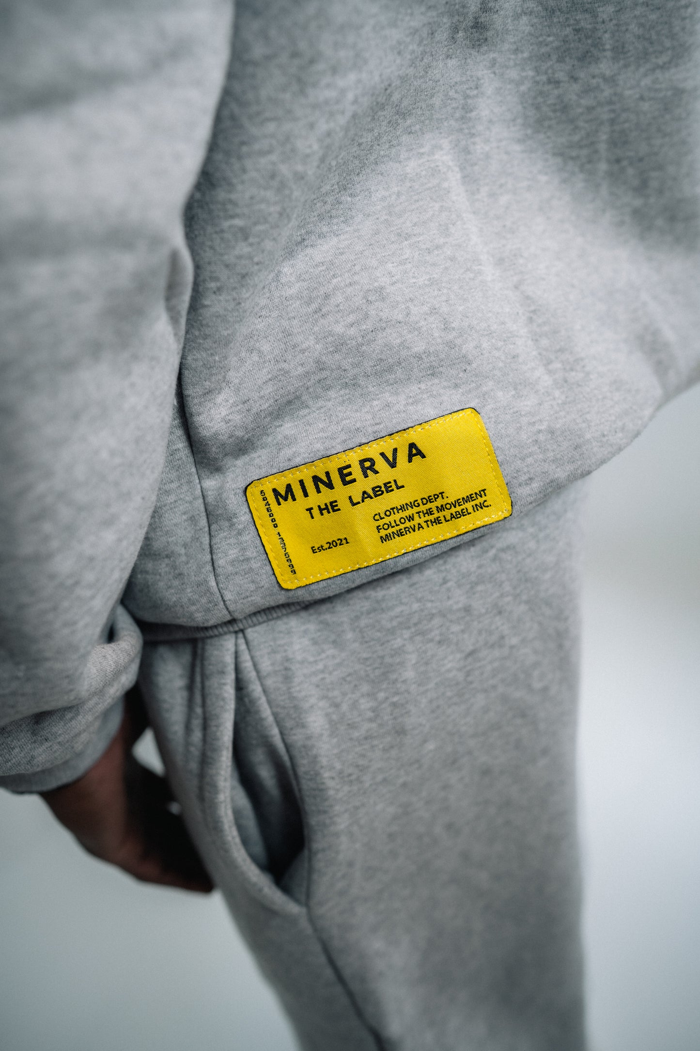 MNRV | TRACKSUIT | GREY